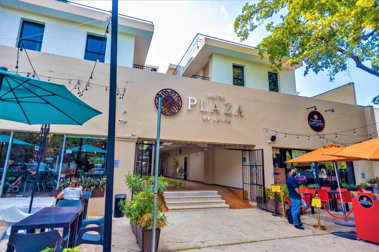 Hotel Plaza By Kavia Merida Exterior photo