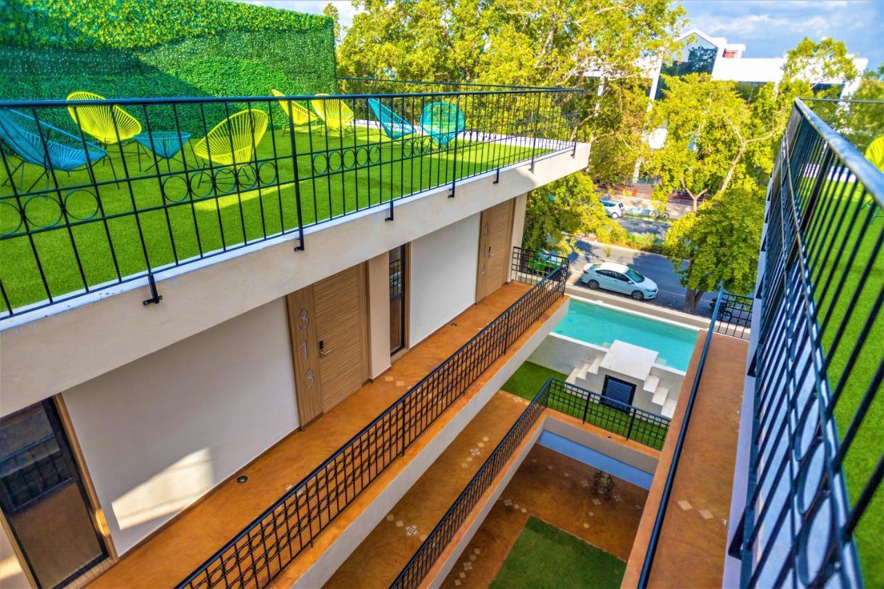 Hotel Plaza By Kavia Merida Exterior photo