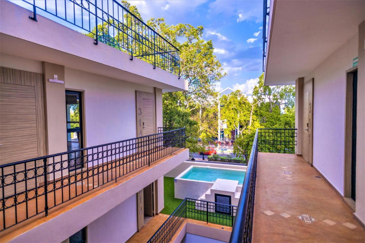 Hotel Plaza By Kavia Merida Exterior photo